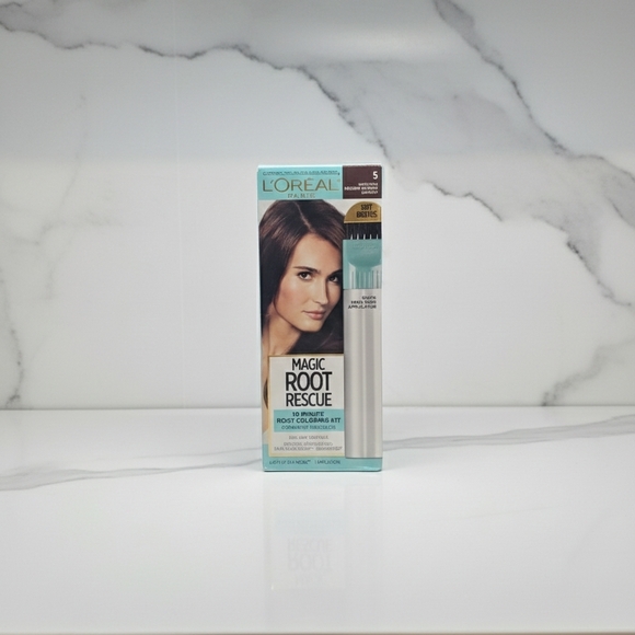 L'Oreal Other - L'Oreal Magic Root Rescue - Soft Brown